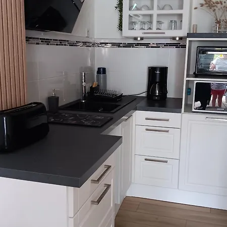 Maisonnette 4 Pers, Proche Et Commerces, Parking - Fr-1-476-247 別荘