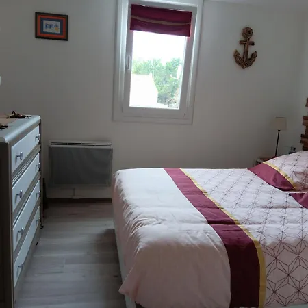 Maisonnette 4 Pers, Proche Et Commerces, Parking - Fr-1-476-247